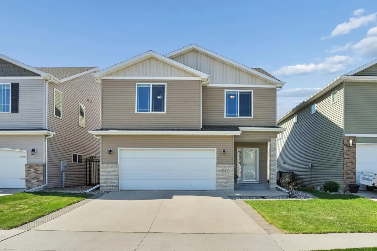 947 30th Avenue W, West Fargo, ND 58078 - #1