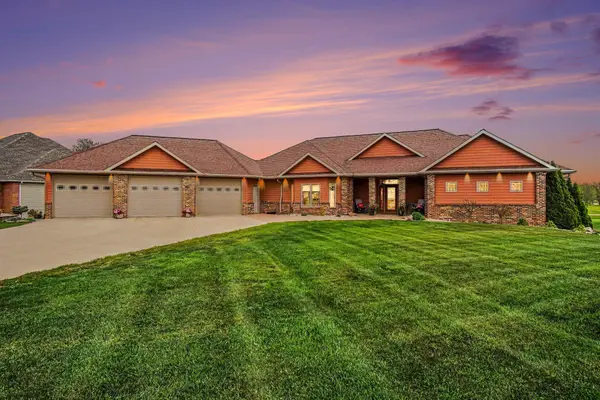 903 Fairway Drive, Pipestone, MN 56164