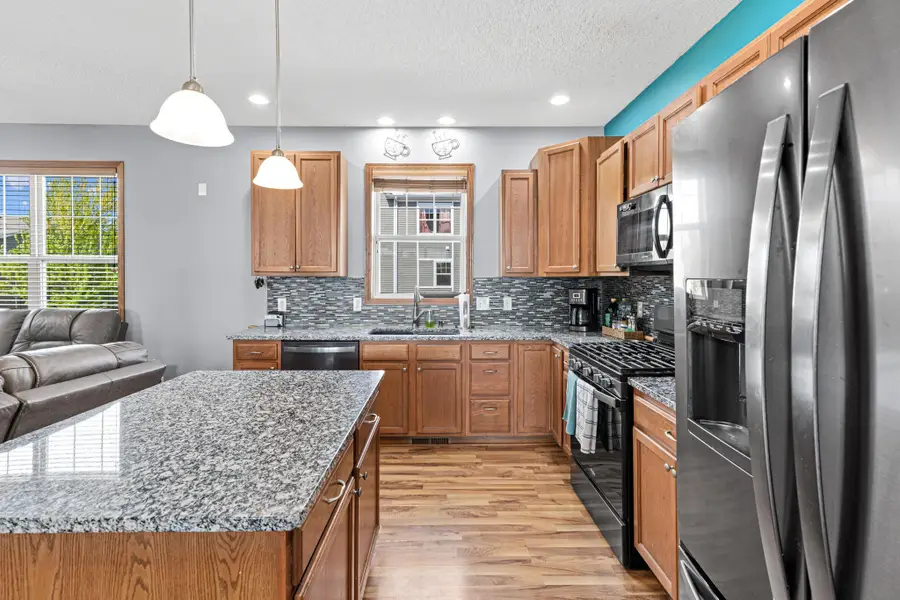 1802 Colonial Lane #1, Chanhassen, MN 55317 - #2