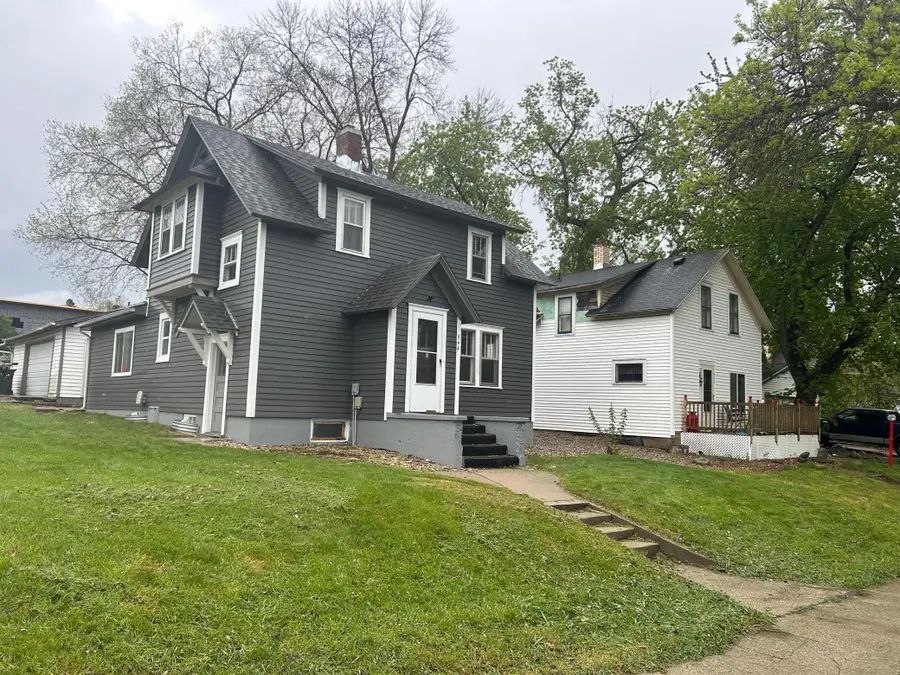 944 N Rosemary Avenue, Fergus Falls, MN 56537 - #2