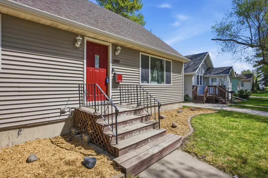 1707 6th Avenue S, Fargo, ND 58103 - #3