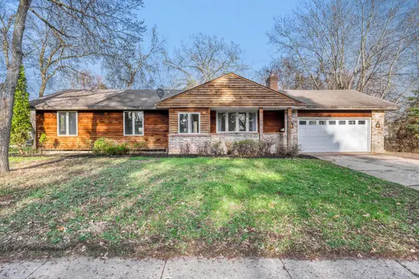 7556 Noble Avenue N, Minneapolis, MN 55443