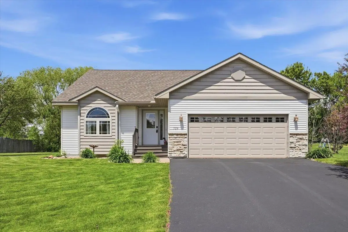 729 Hidden Lane, New Richmond, WI 54017 - #1