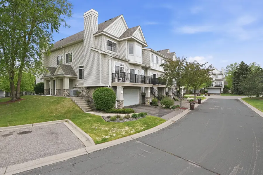 2111 Eagle Trace Lane, Woodbury, MN 55129 - #3