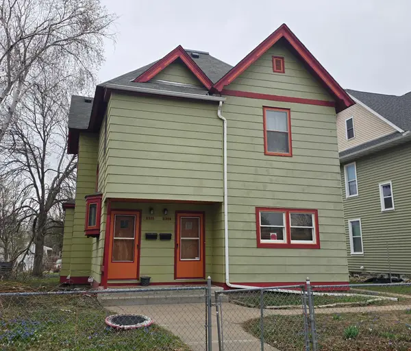 2211 10th Avenue S, Minneapolis, MN 55404