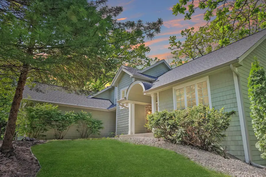 12827 Dover Court, Apple Valley, MN 55124 - #2