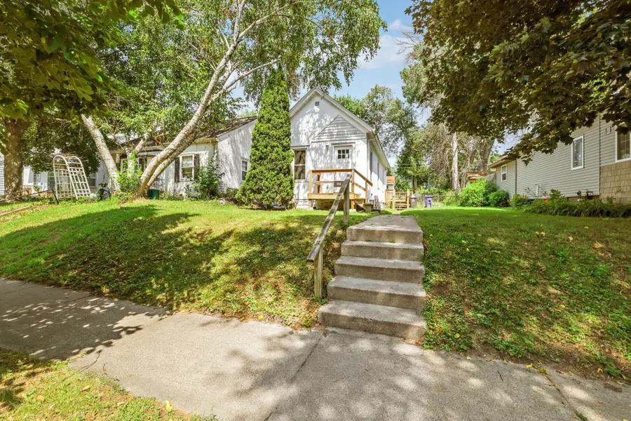 1619 Reaney Avenue, Saint Paul, MN 55106 - #2