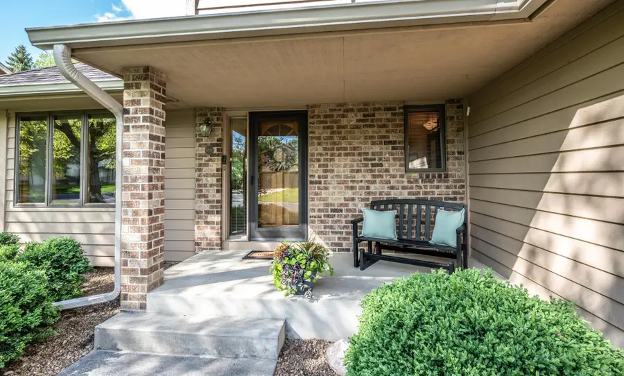 868 Basswood Lane, Eagan, MN 55123 - #2