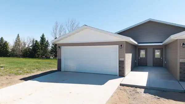1246 4th Street Nw, Valley City, ND 58072