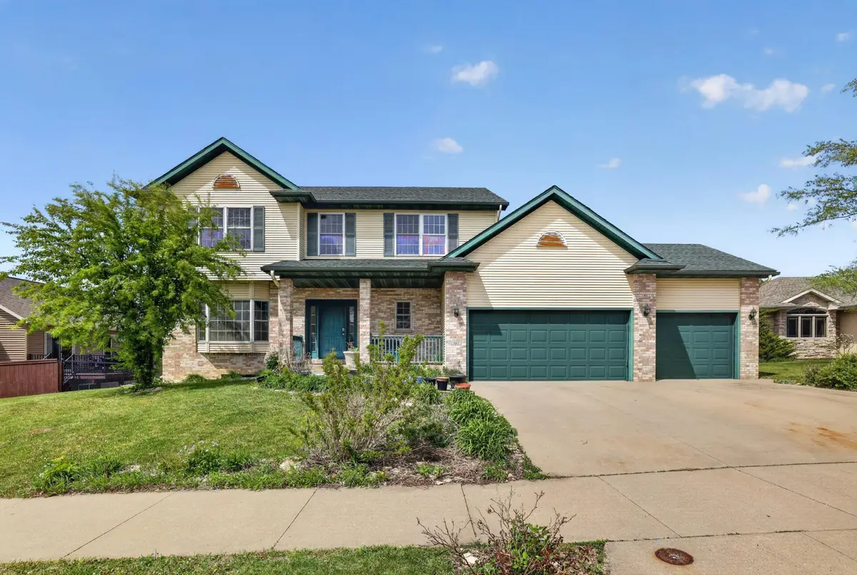 863 Southern Ridge Drive Sw, Rochester, MN 55902 - #1