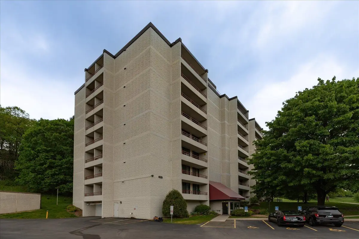 625 19th Street Nw #607, Rochester, MN 55901 - #1