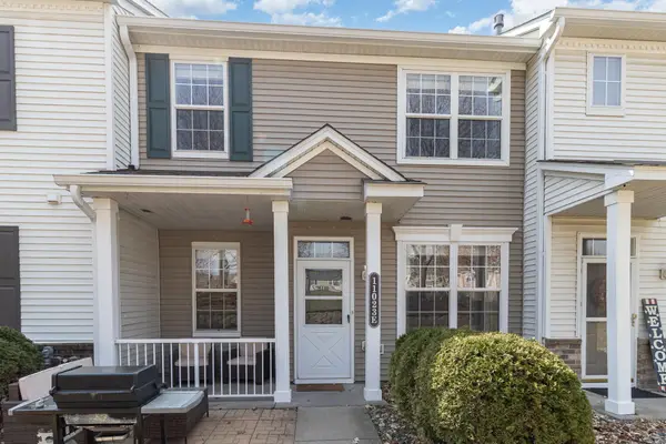 11023 Oak Grove Circle #E, Woodbury, MN 55129