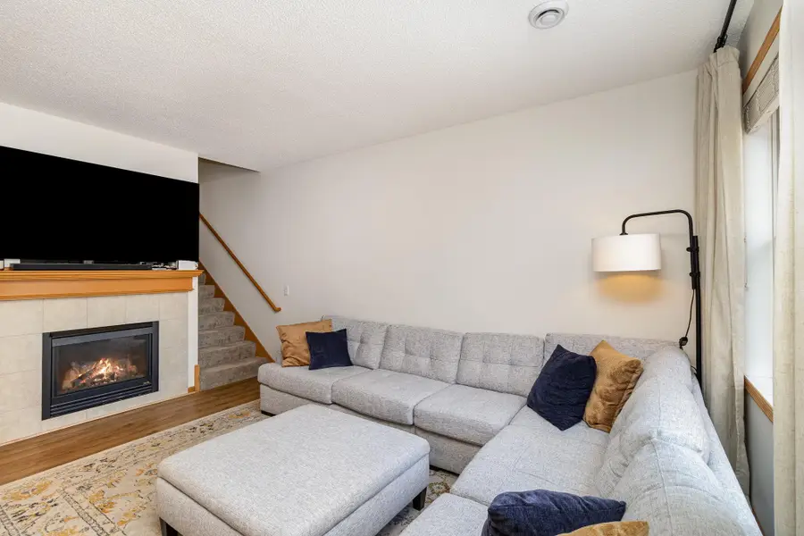 11023 Oak Grove Circle #E, Woodbury, MN 55129 - #3