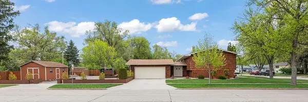 1501 16th Avenue S, Fargo, ND 58103