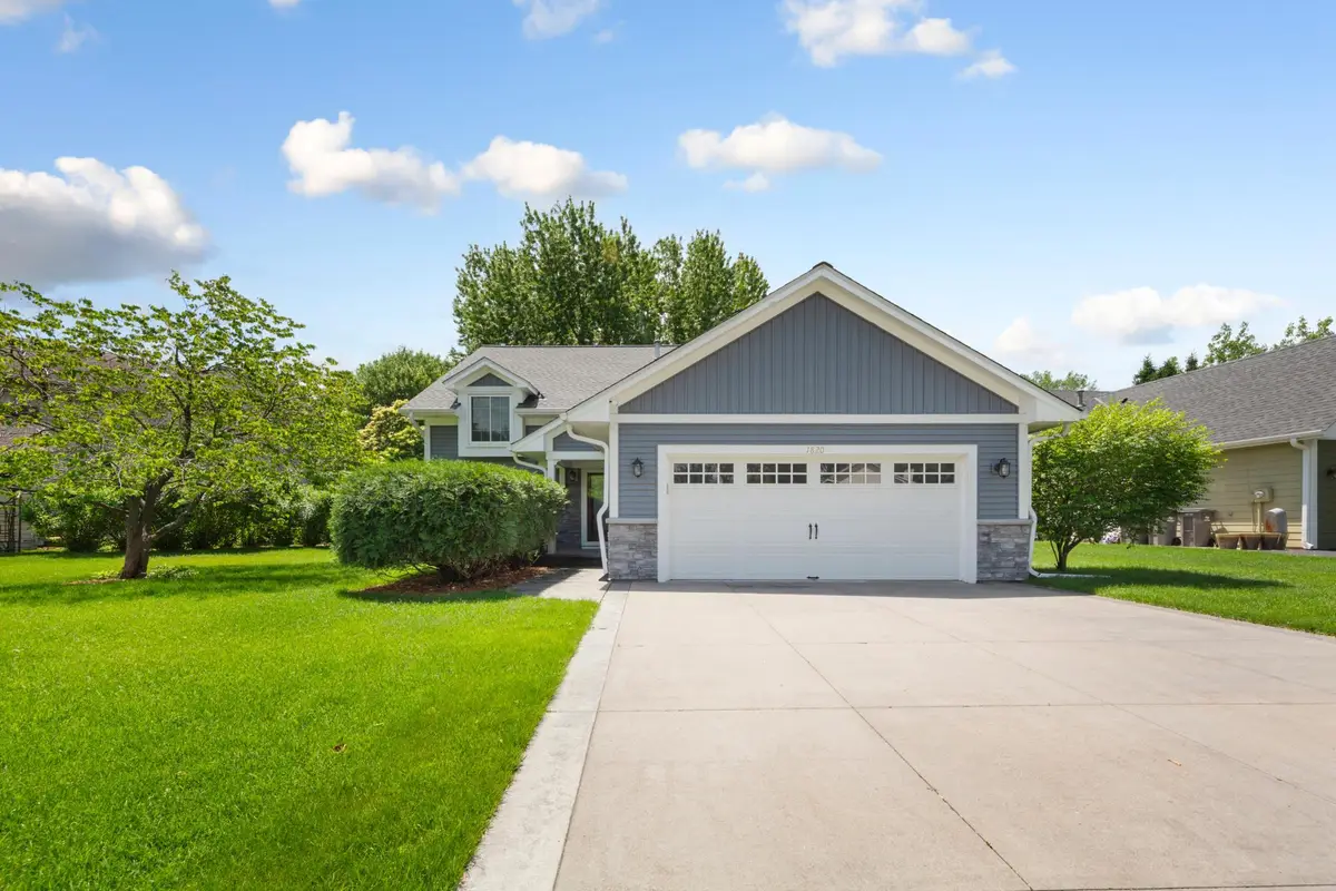 1820 Park Ridge Drive, Chaska, MN 55318 - #1
