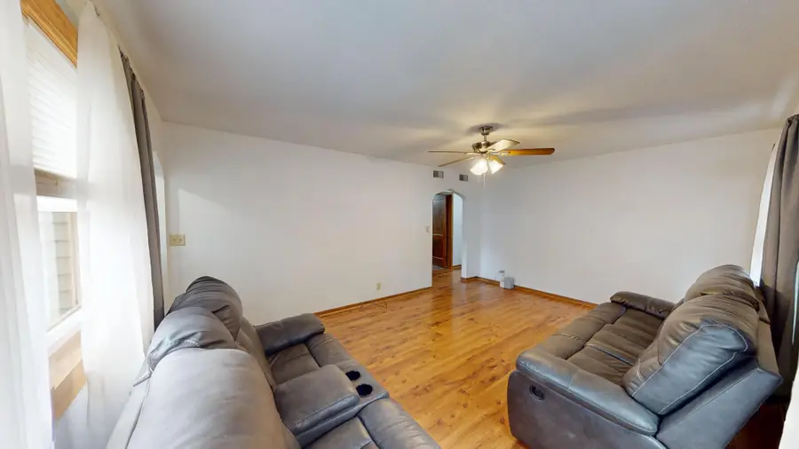 813 Pillsbury Avenue, Albert Lea, MN 56007 - #3