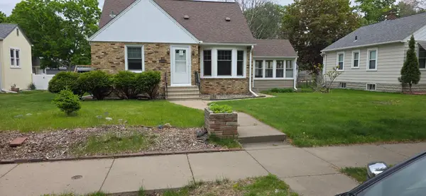 4030 Vera Cruz Avenue N, Minneapolis, MN 55422