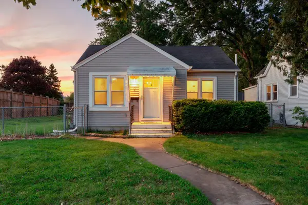9 Van Buren Avenue S, Hopkins, MN 55343