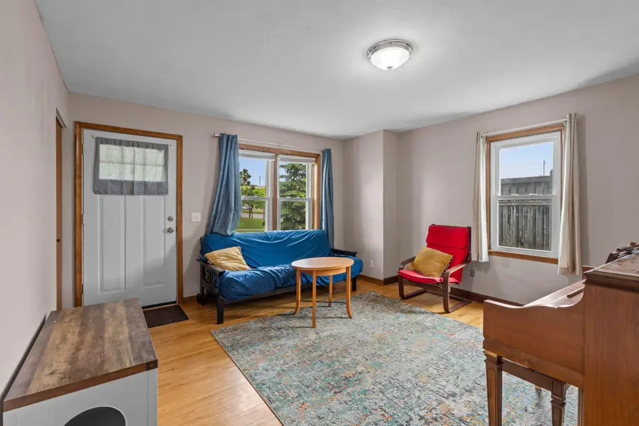 9 Van Buren Avenue S, Hopkins, MN 55343 - #2