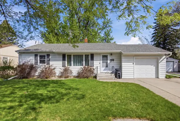 105 16th Avenue N, Fargo, ND 58102