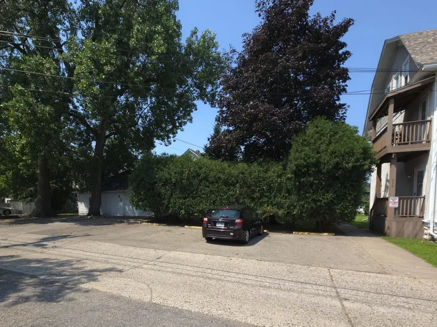 2209 Pleasant Avenue, Minneapolis, MN 55404 - #3