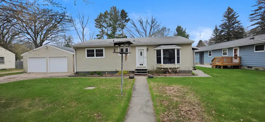 610 8th Avenue Sw, Little Falls, MN 56345 - #2