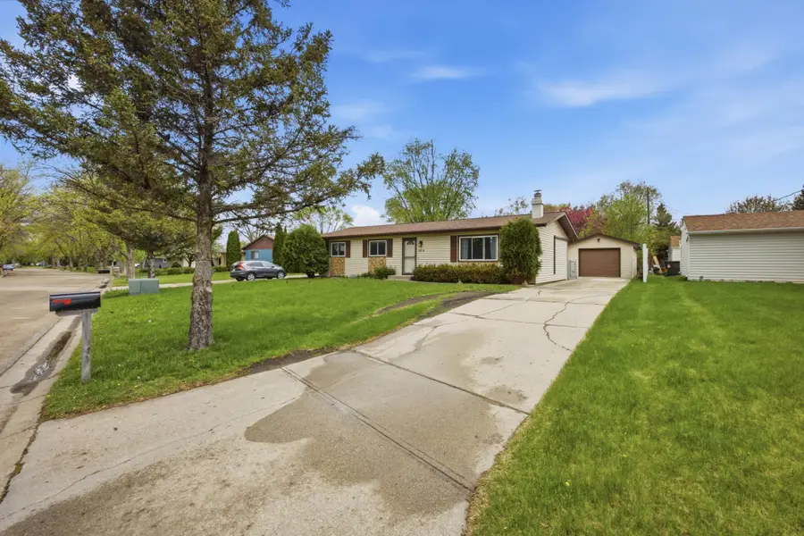 434 Dale Avenue, Moorhead, MN 56560 - #2
