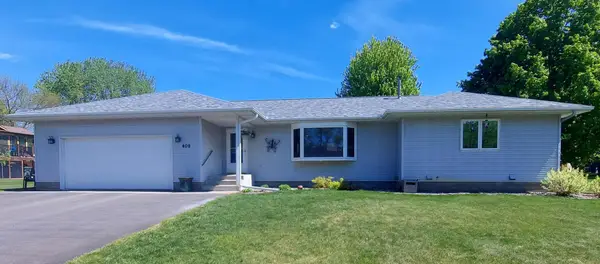 409 Sundown Drive, Avon, MN 56310