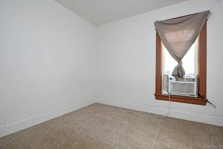 986 Galtier Street, Saint Paul, MN 55117 - #3