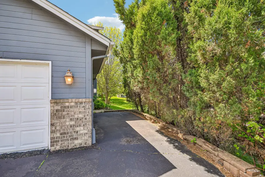 14835 39th Avenue N, Minneapolis, MN 55446 - #3