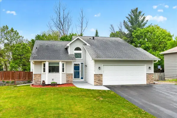 13116 Jay Street Nw, Minneapolis, MN 55448