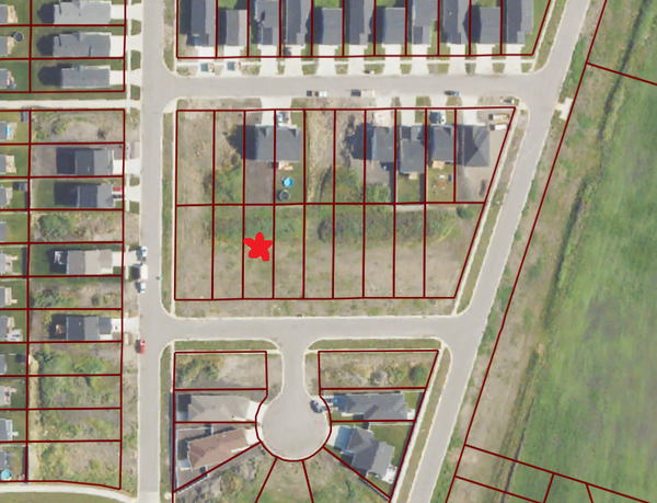 6743 68th Avenue S, Horace, ND 58047