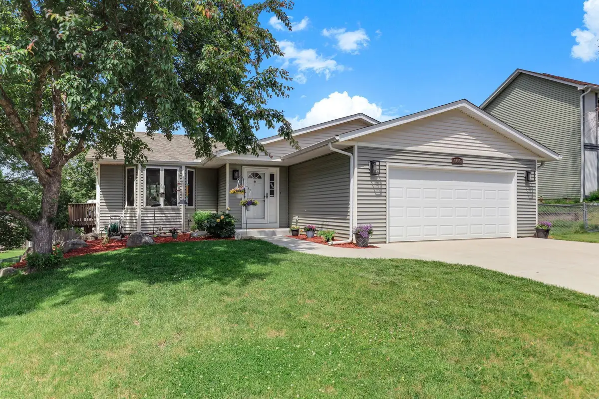 6666 12th Street N, Oakdale, MN 55128 - #1