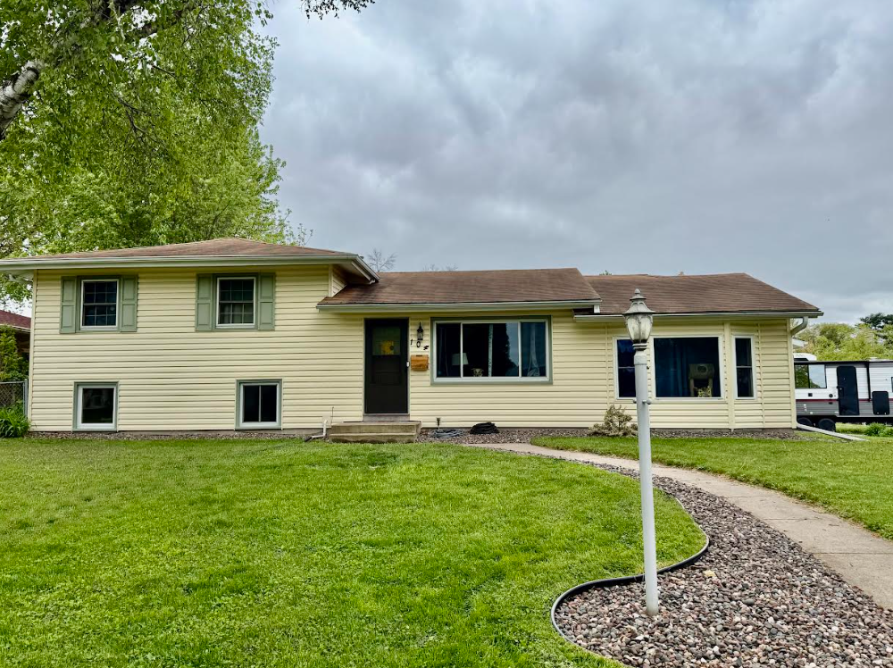 104 8th Avenue Ne, Forest Lake, MN 55025 - #1