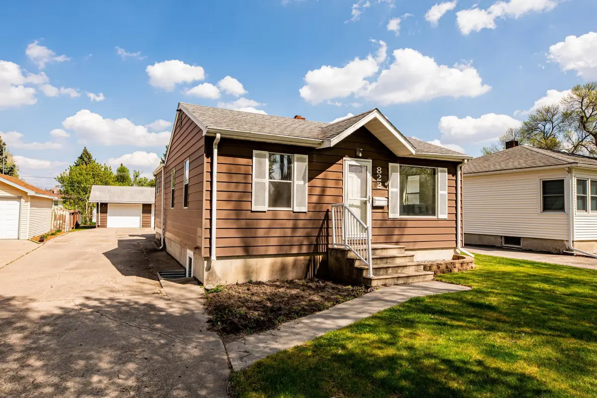 822 16th Street N, Moorhead, MN 56560 - #1