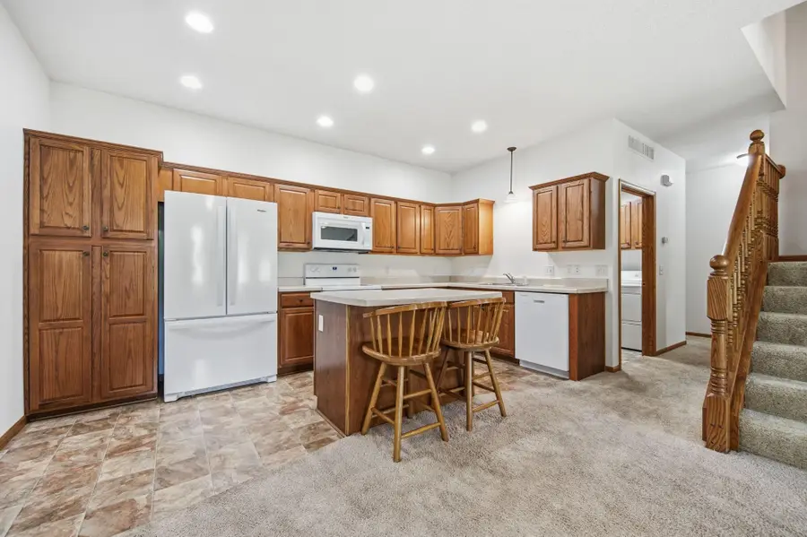 797 Parkside Lane, Minneapolis, MN 55421 - #3