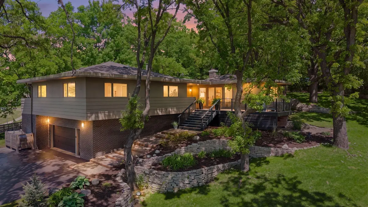7121 Schey Drive, Edina, MN 55439 - #1