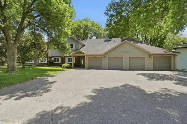 4342 Buckingham Court, Saint Paul, MN 55127