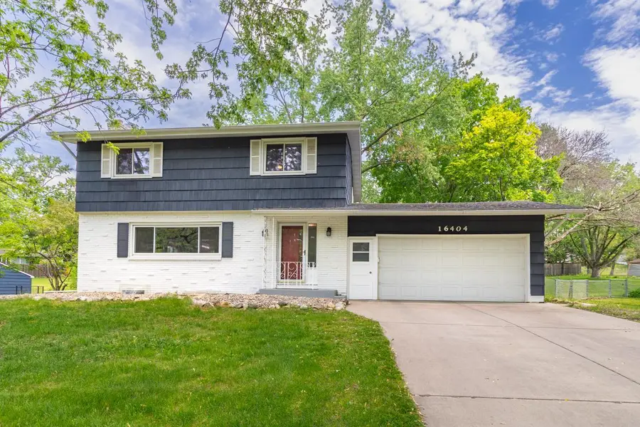 16404 Temple Drive S, Minnetonka, MN 55345 - #2