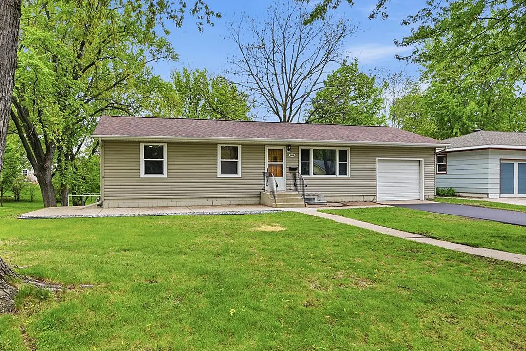 609 4th Avenue N, Sauk Rapids, MN 56379 - #1