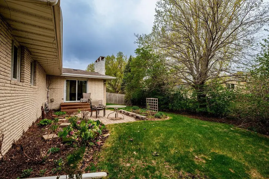 3513 River Drive S, Fargo, ND 58104 - #2