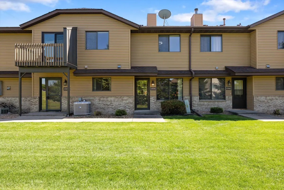 13154 90th Place N, Maple Grove, MN 55369 - #1