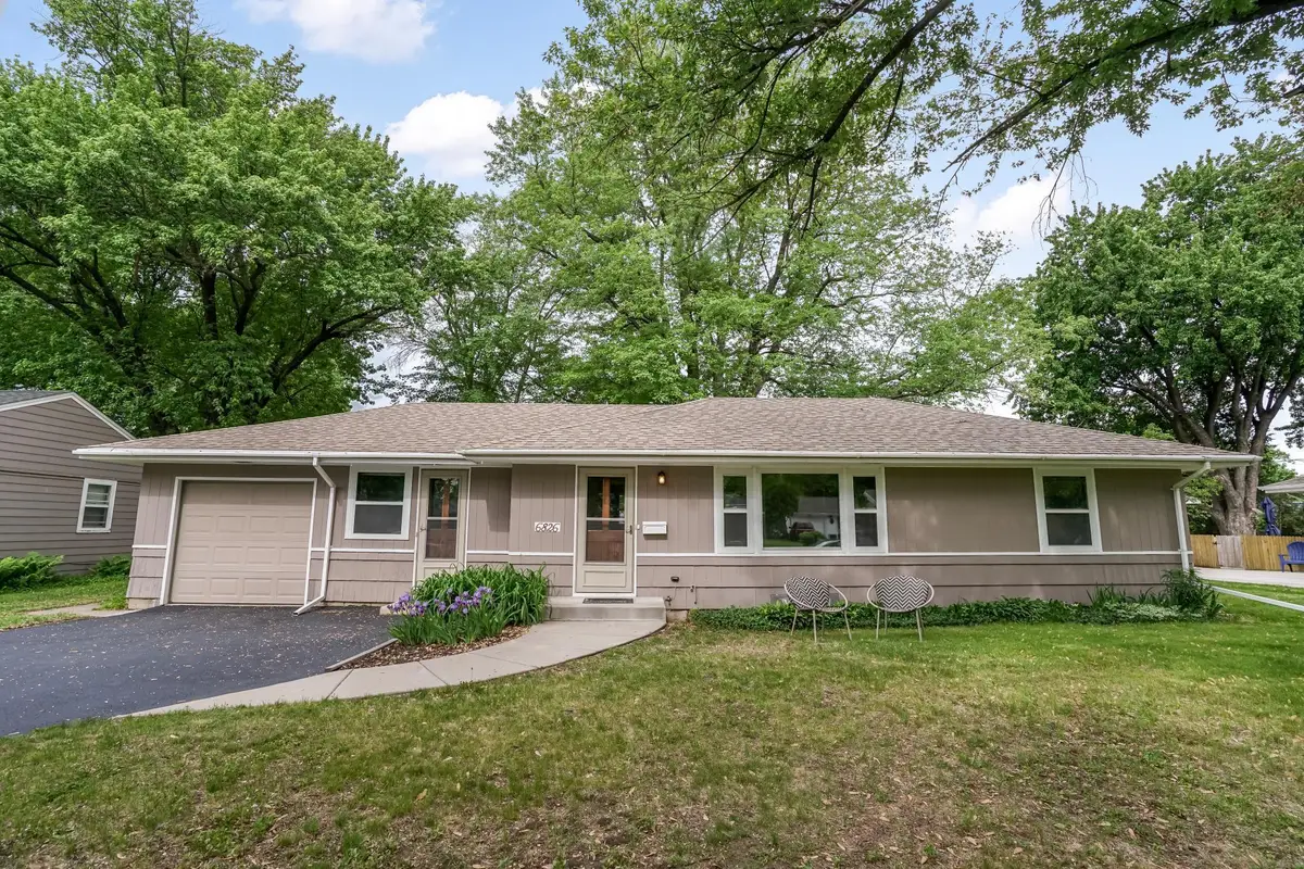6826 16th Avenue S, Minneapolis, MN 55423 - #1