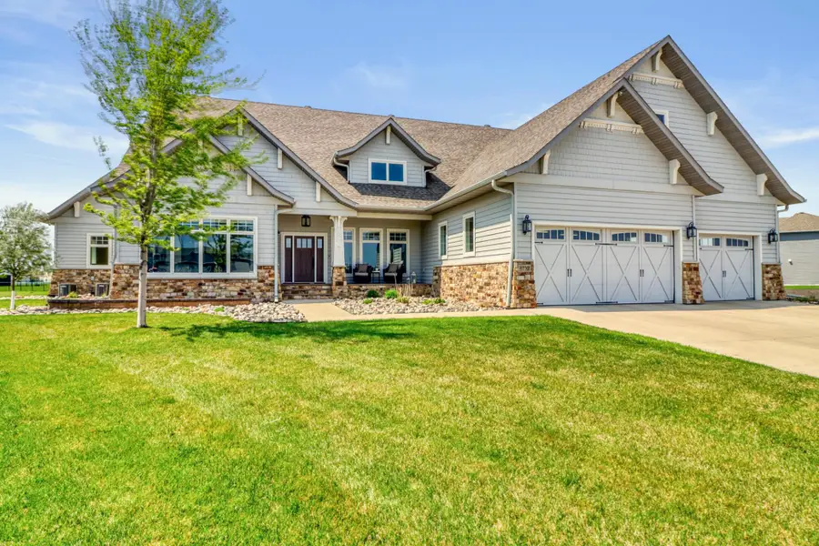 4232 54th Avenue S, Fargo, ND 58104 - #3