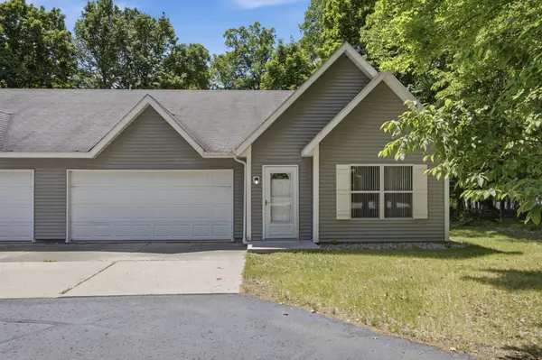 331 Maple Ridge Court, Detroit Lakes, MN 56501