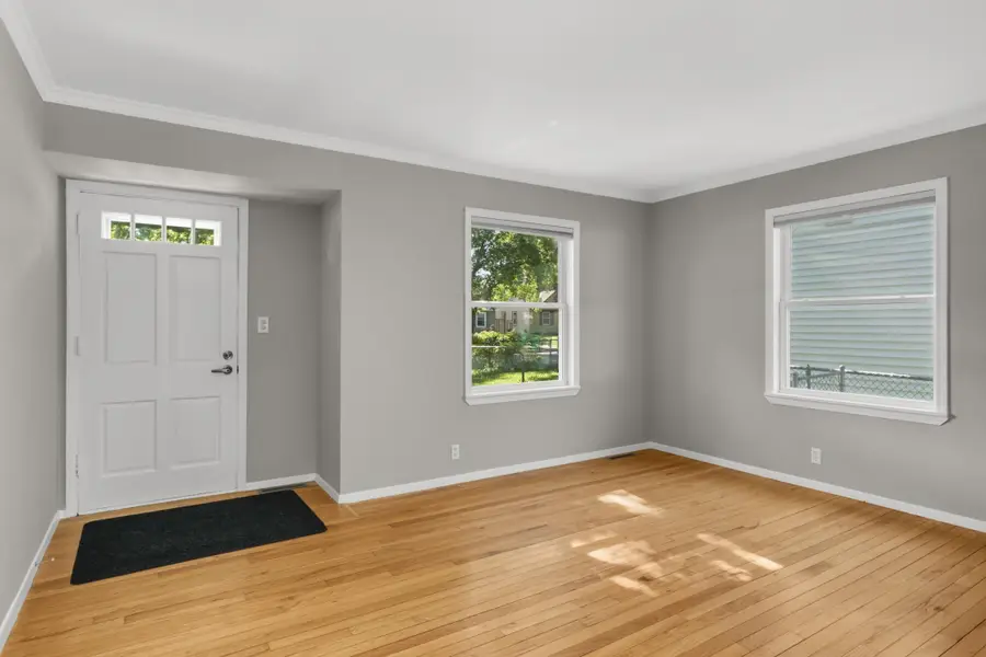 2704 Georgia Avenue S, Saint Louis Park, MN 55426 - #2