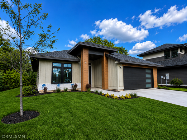 14633 Virginia Avenue S, Savage, MN 55378