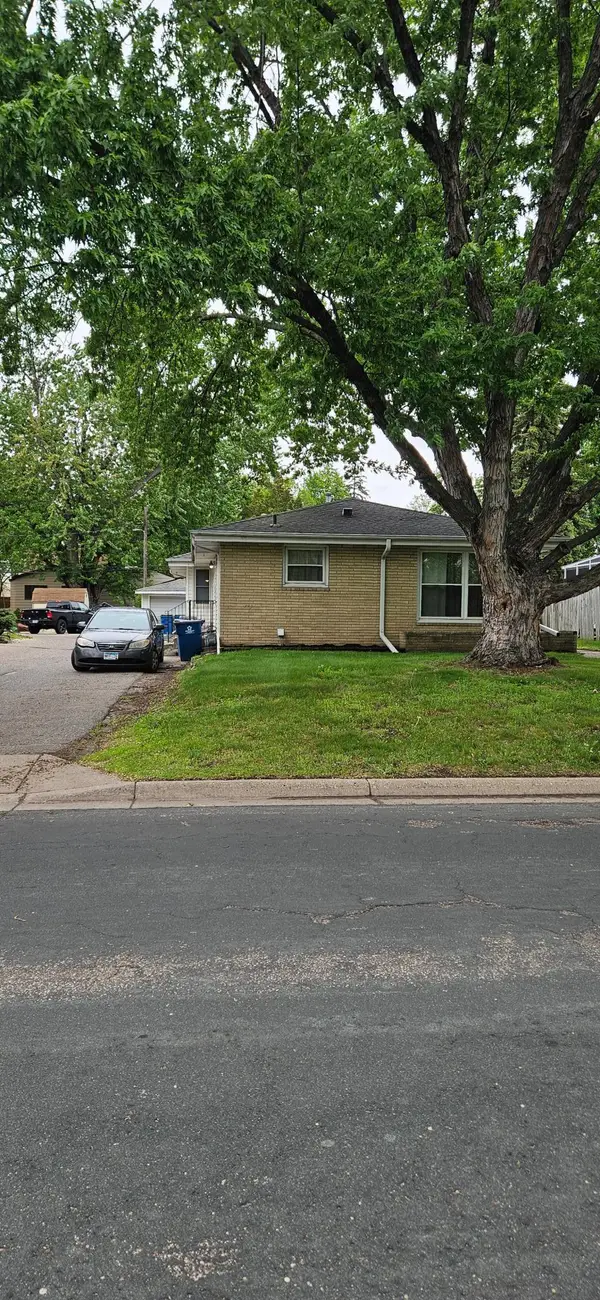 4162 Adair Avenue N, Minneapolis, MN 55422
