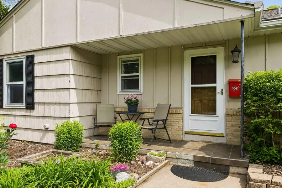 3613 Robin Lane, Hopkins, MN 55305 - #2