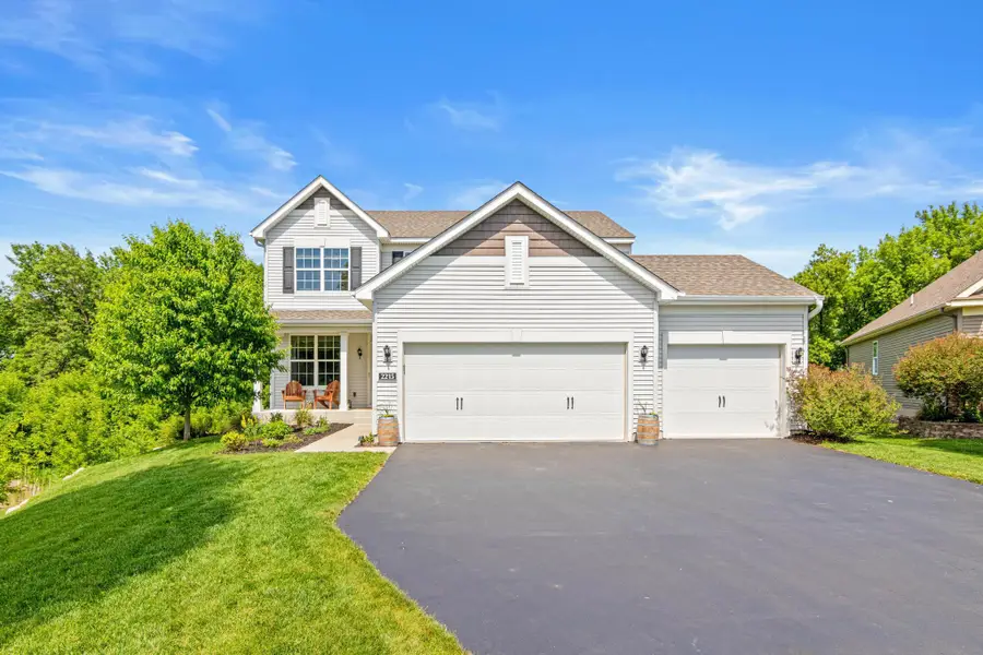 2215 Lake Circle, Victoria, MN 55386 - #2